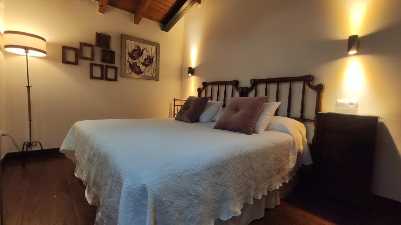 El Colladin Country house Llerices