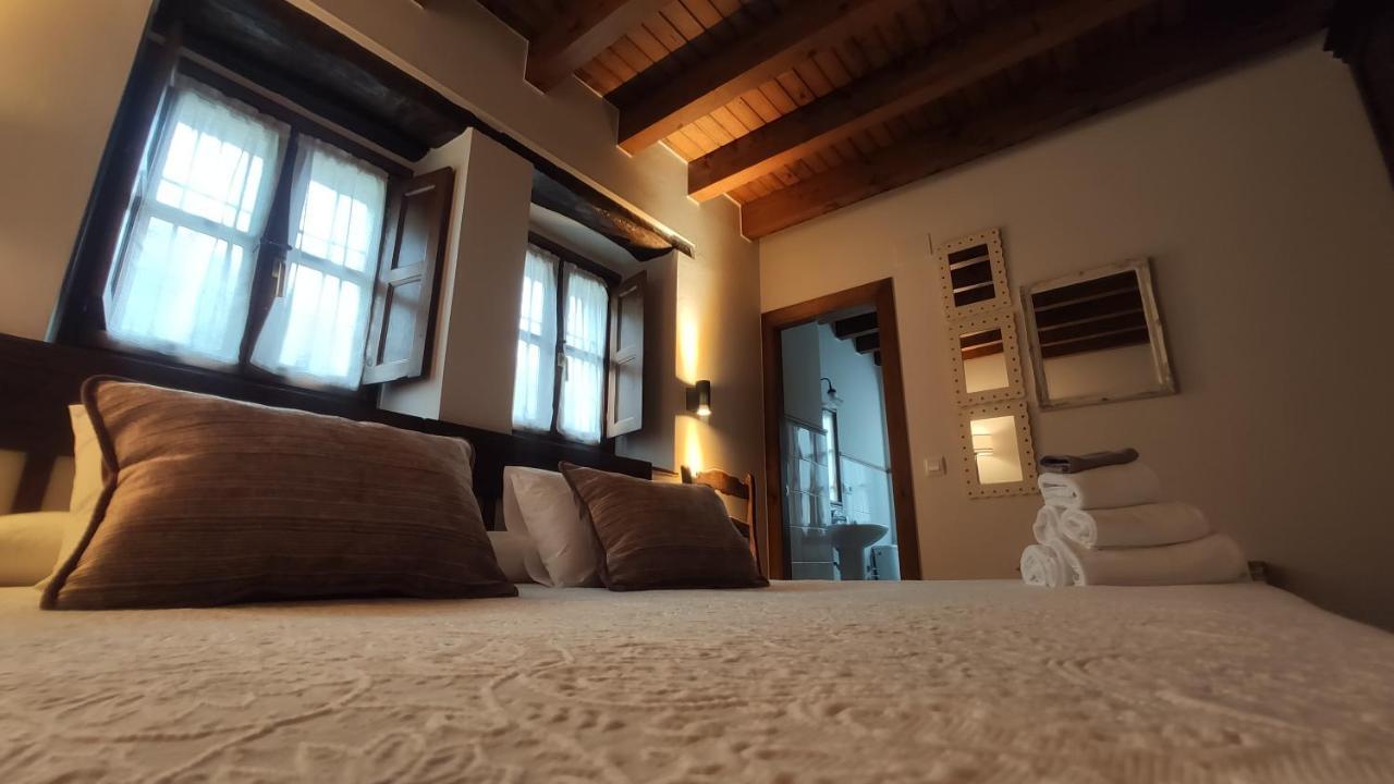 El Colladin Country house *